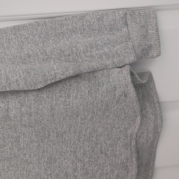 Long sleeve shirt new - Picture 3 of 5